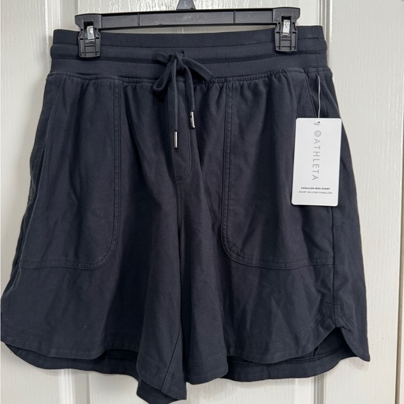 NWT Athleta Fallon Midi Short 7” - Picture 5 of 11
